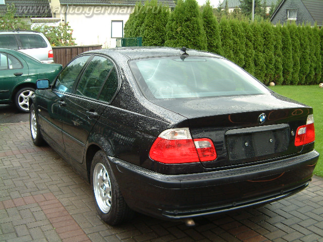 BMW 323iA (102)